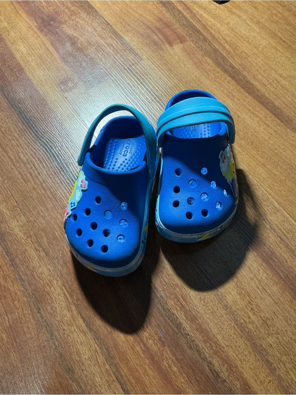 Kids Blue Slip-On Clogs with Adjustable Heel Strap baby sharp band bright Sz 6